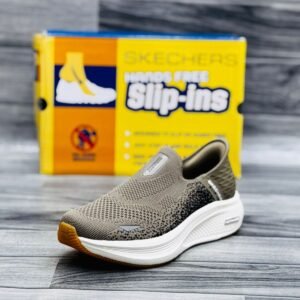 SKE - SLP INS ULT LGT